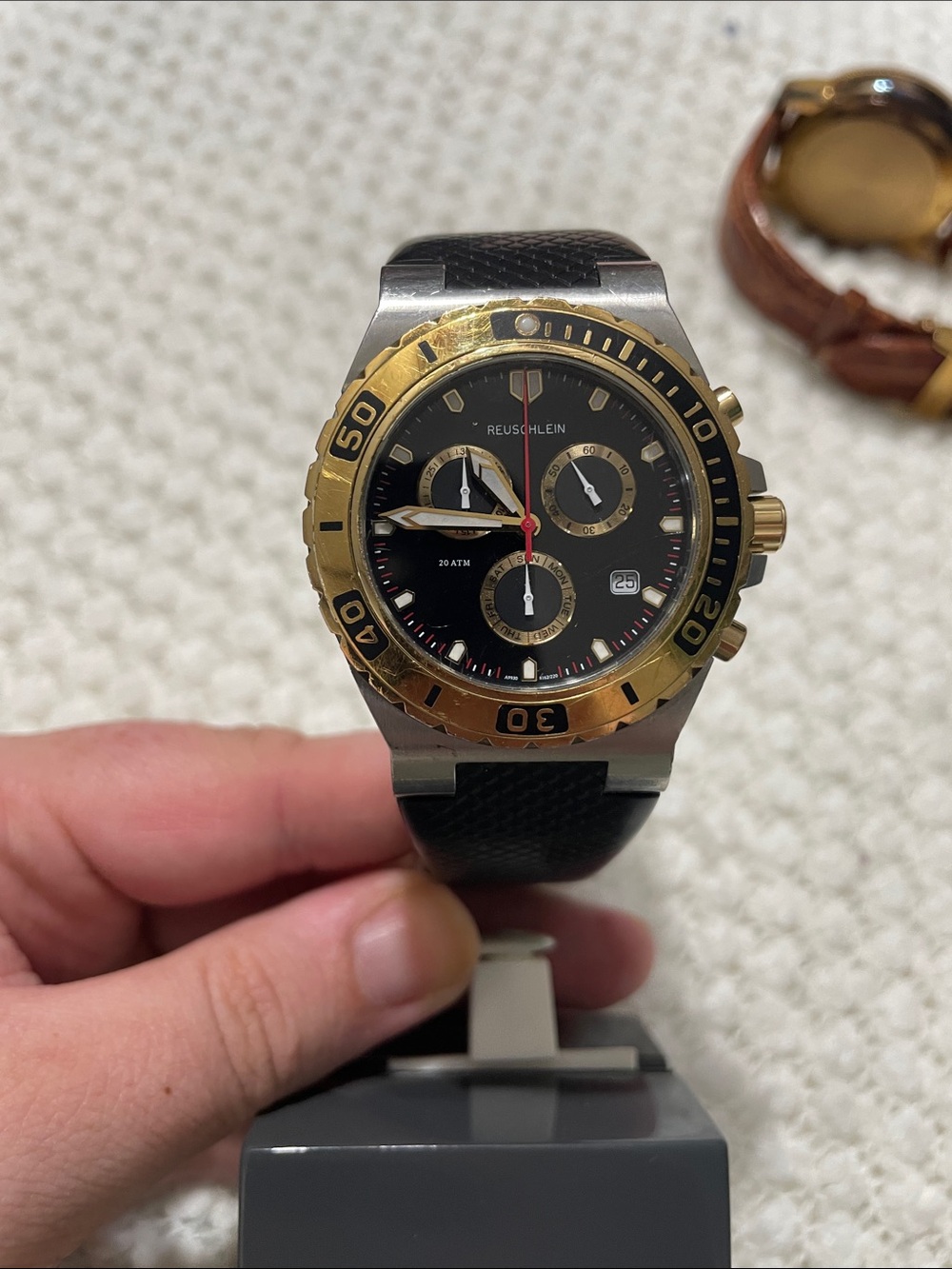 Lot of 2 Novelty Jewelry Store Banded Watches - Not Currently Running - Picture 2 of 5
